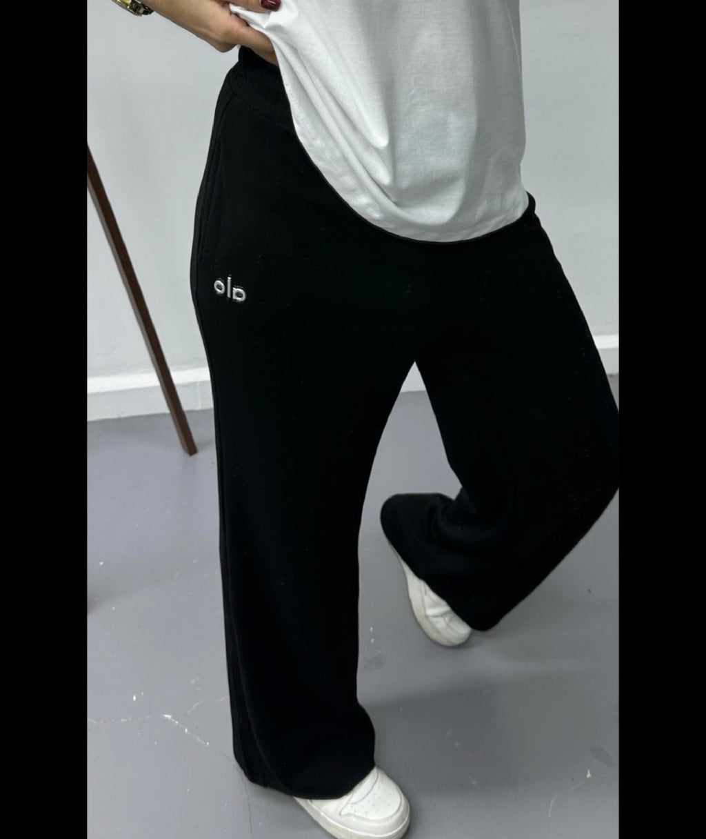 Alo black pants
