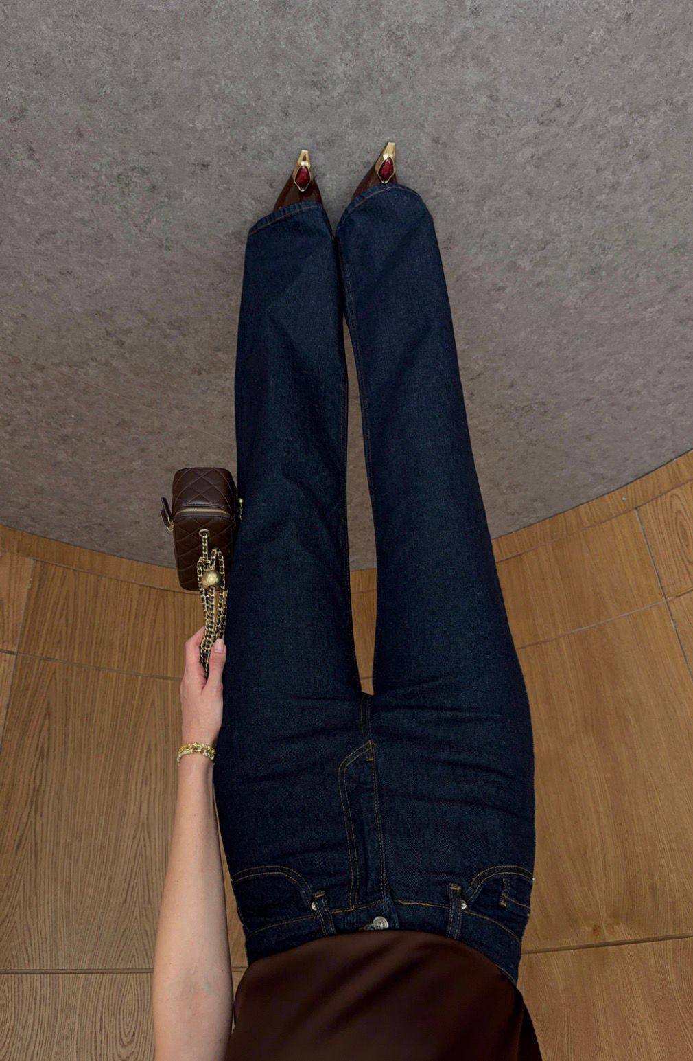 Dark blue jeans
