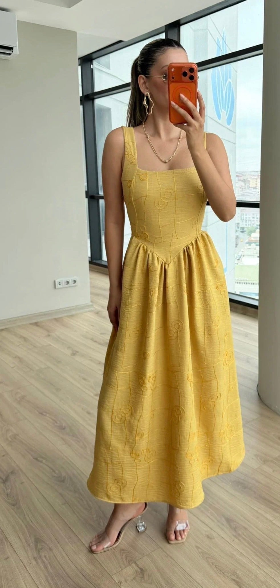 Yellow dress