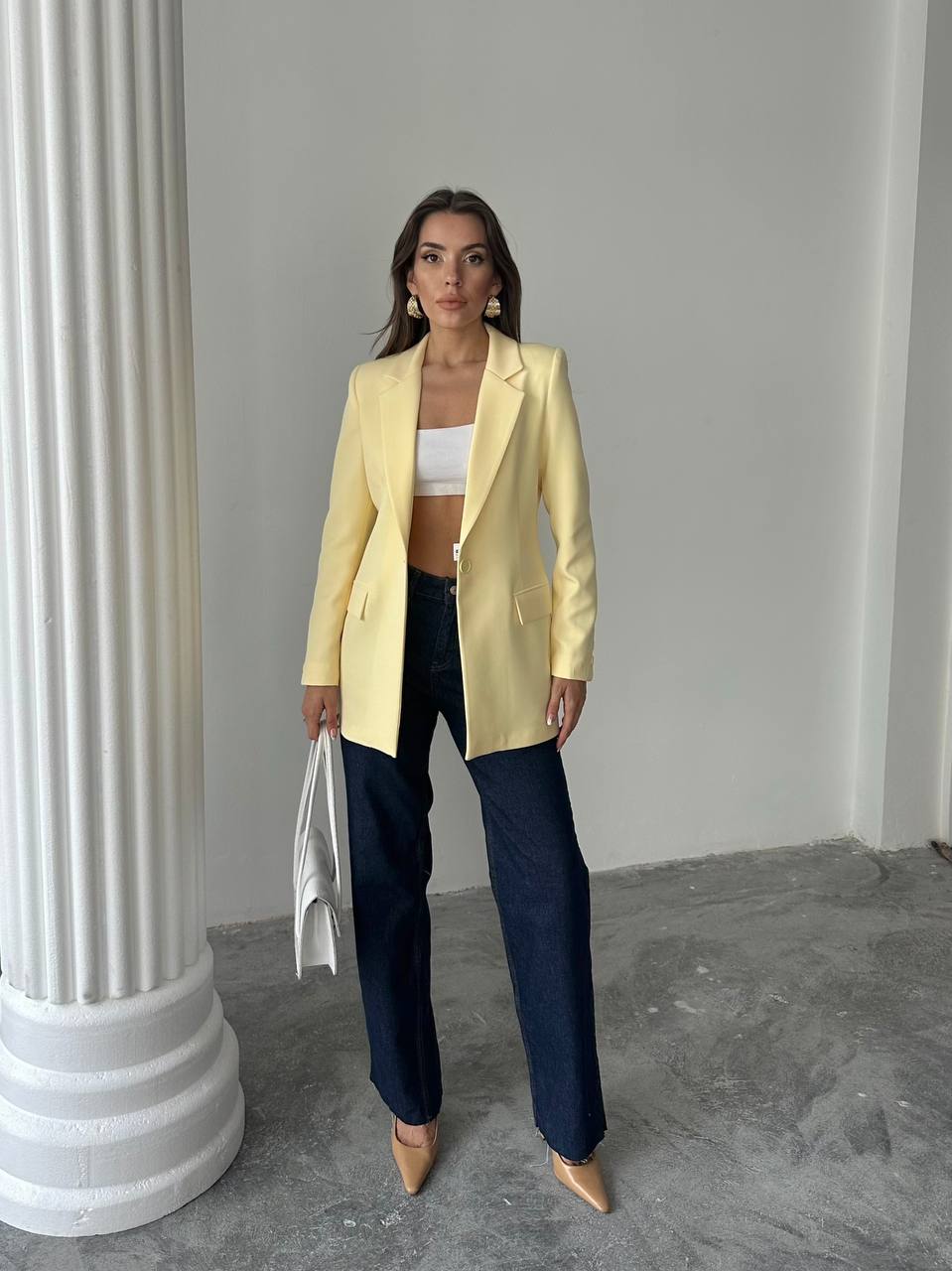 Yellow blazer