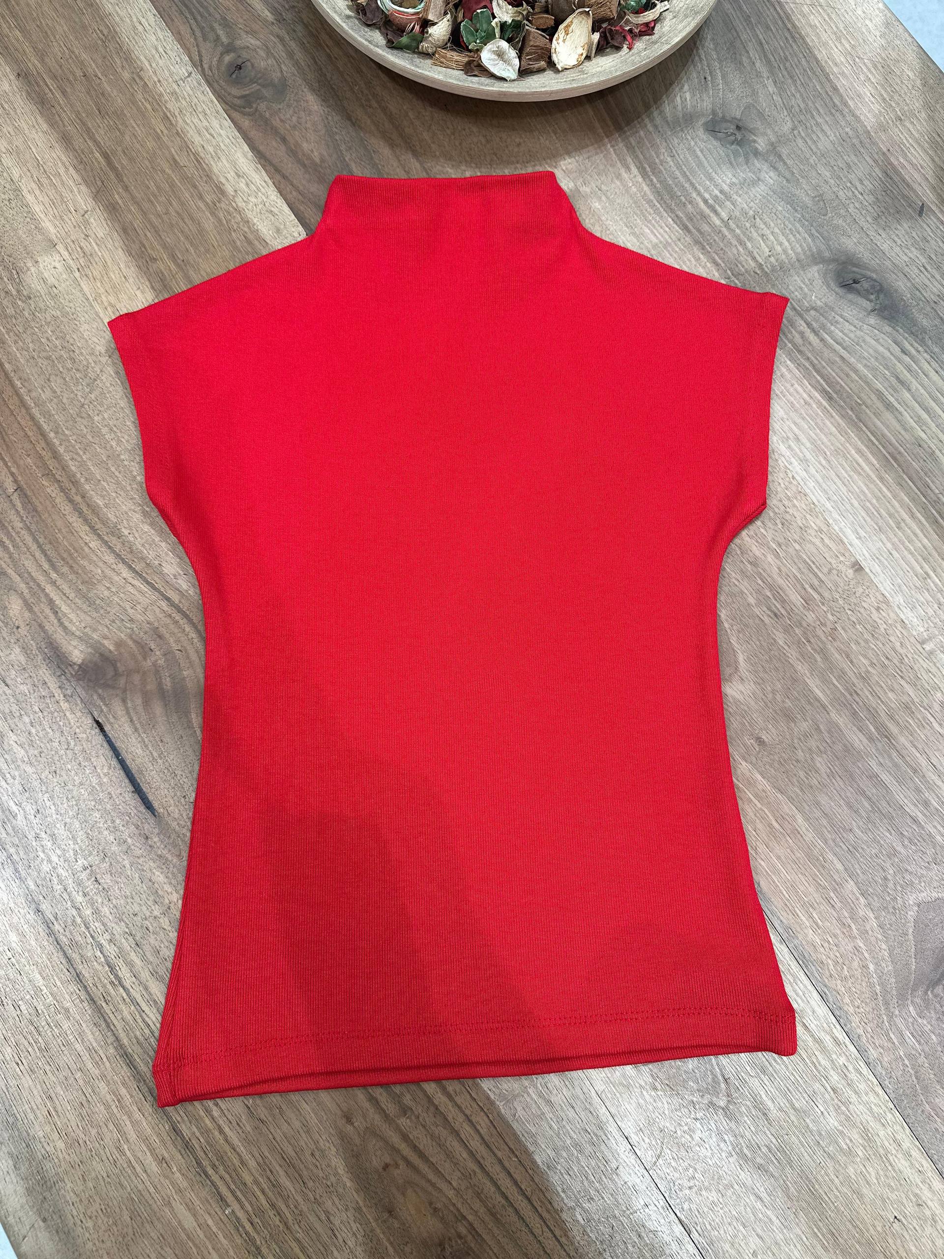 Red/Beige top