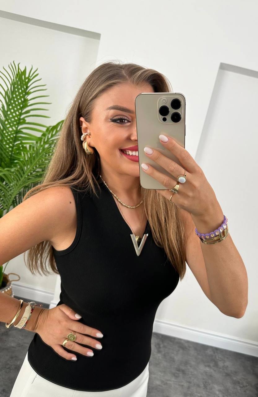 Black/Yellow top