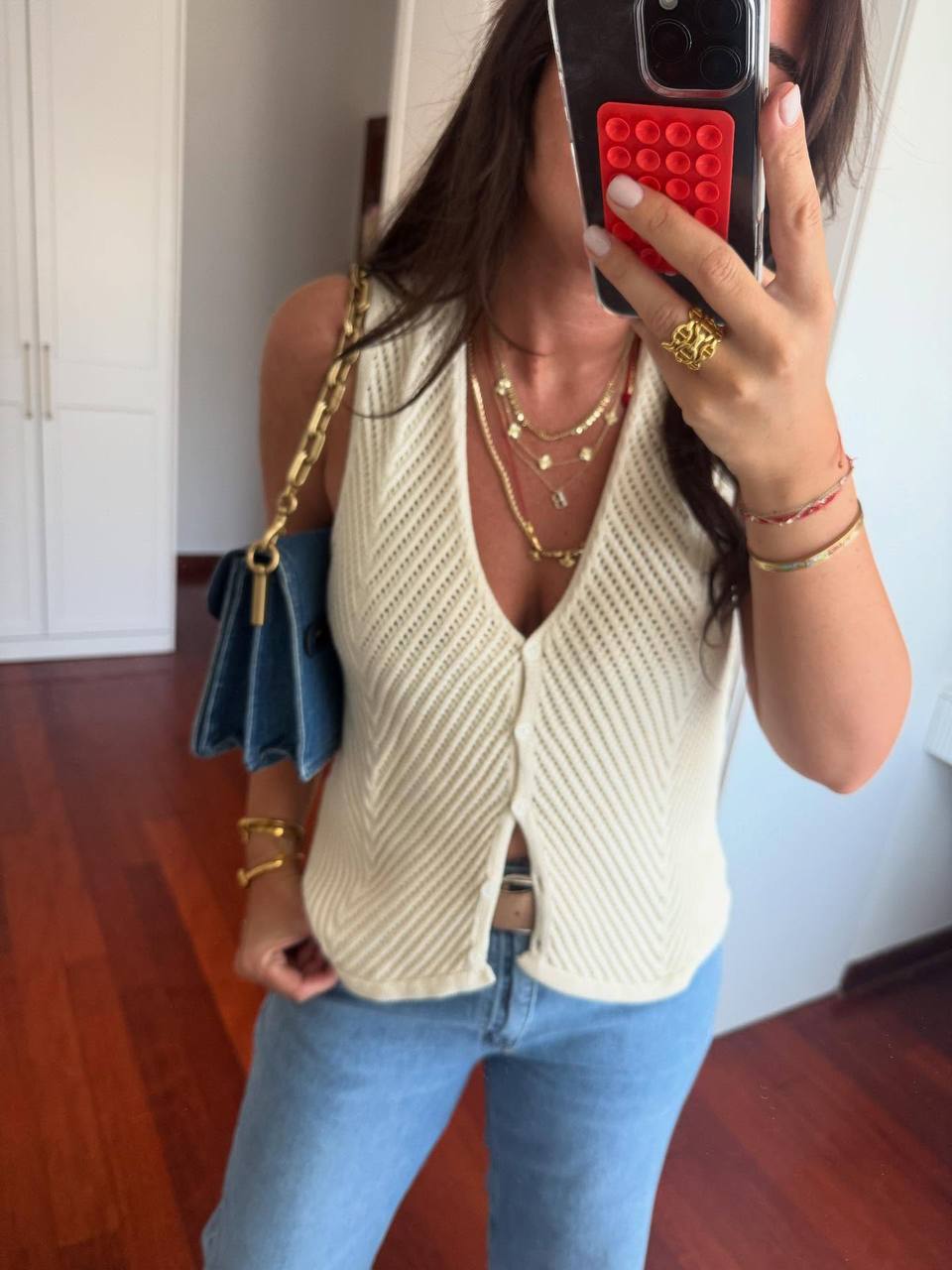 Beige vest