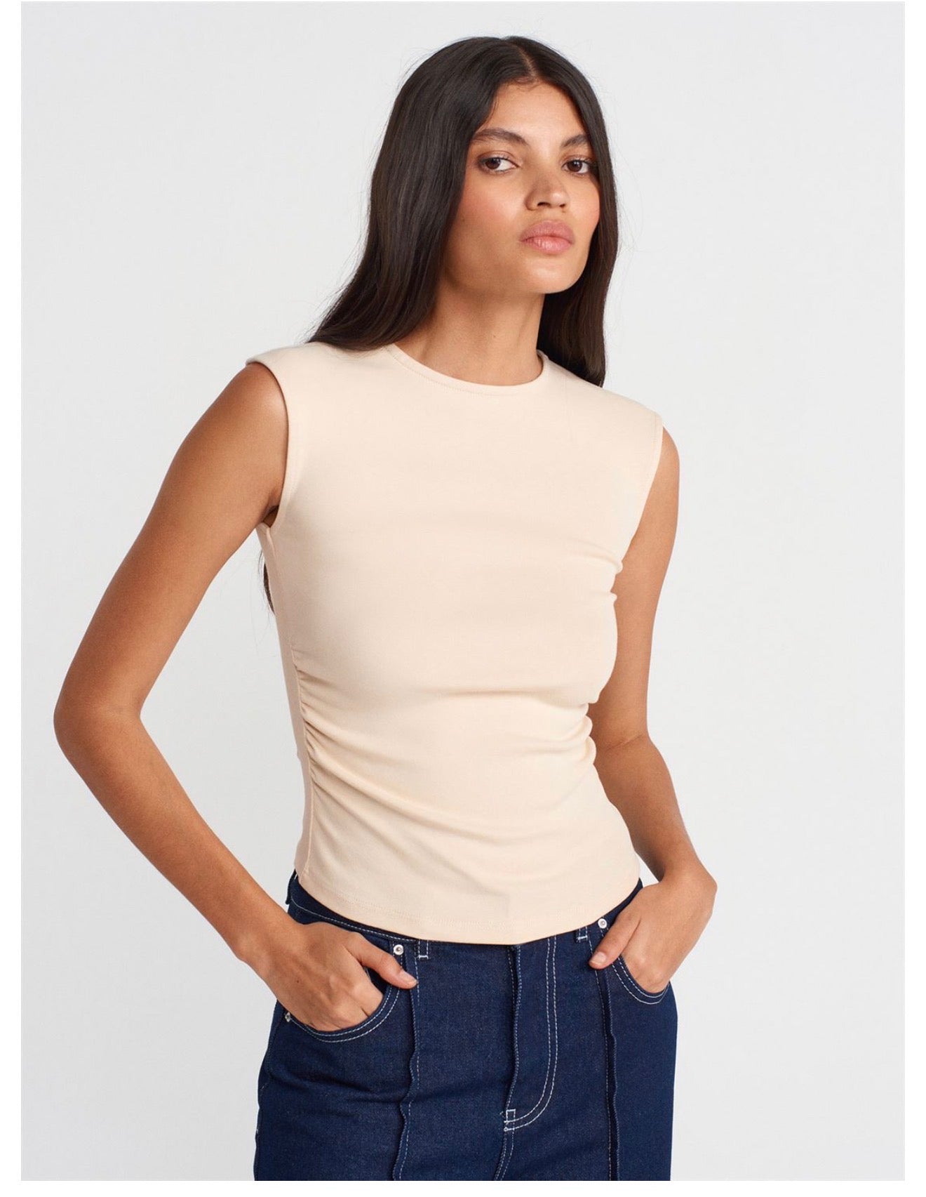 Colors top