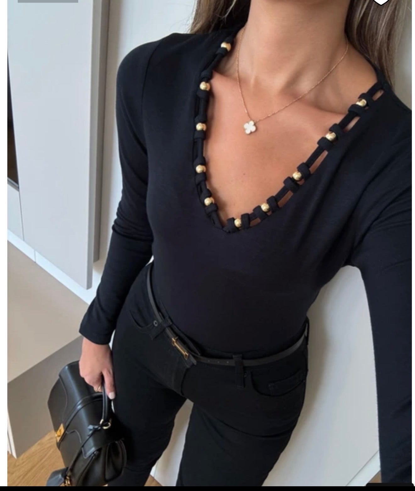 Brown/ black top