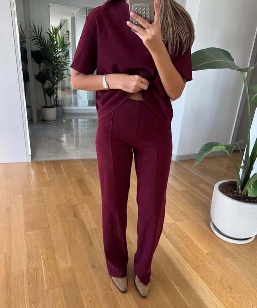 Burgundy set
