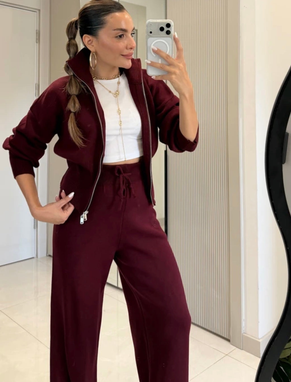 Beige Burgundy set