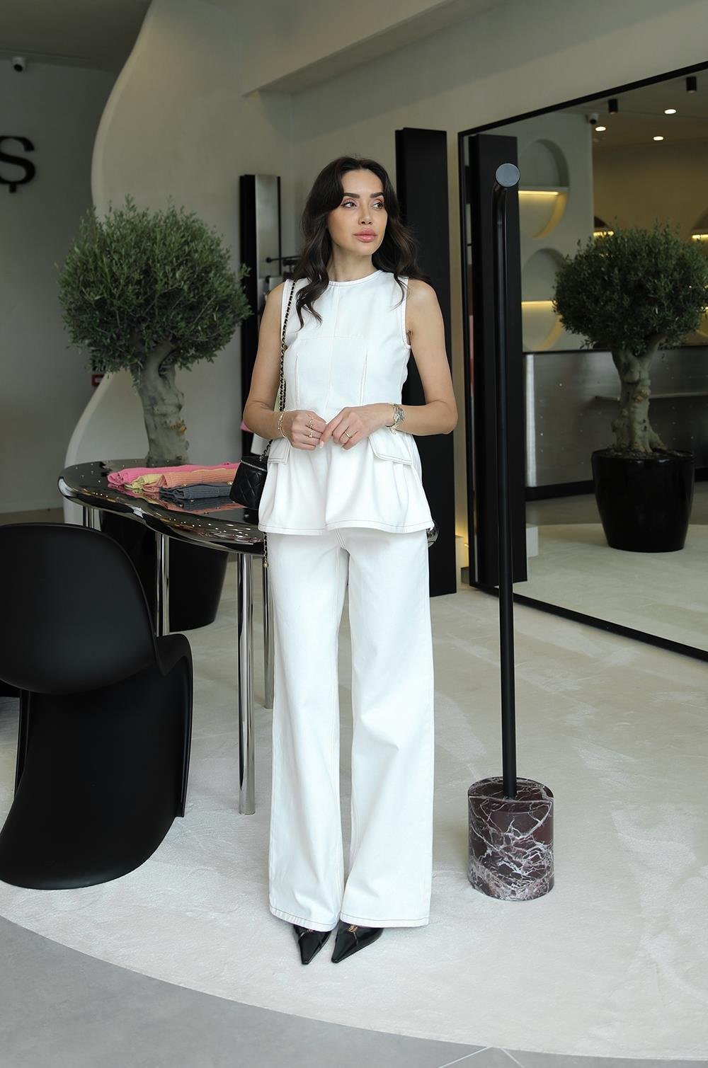 White set