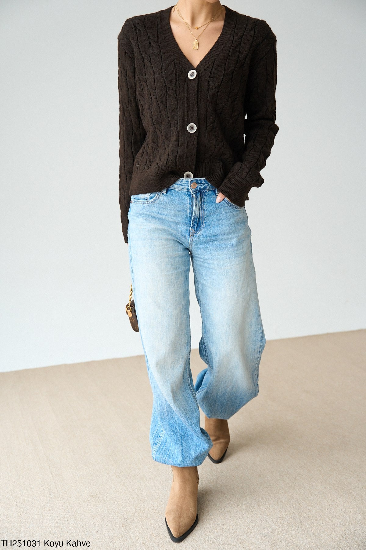Dark blue / brown cardigan