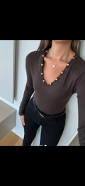 Brown/ black top