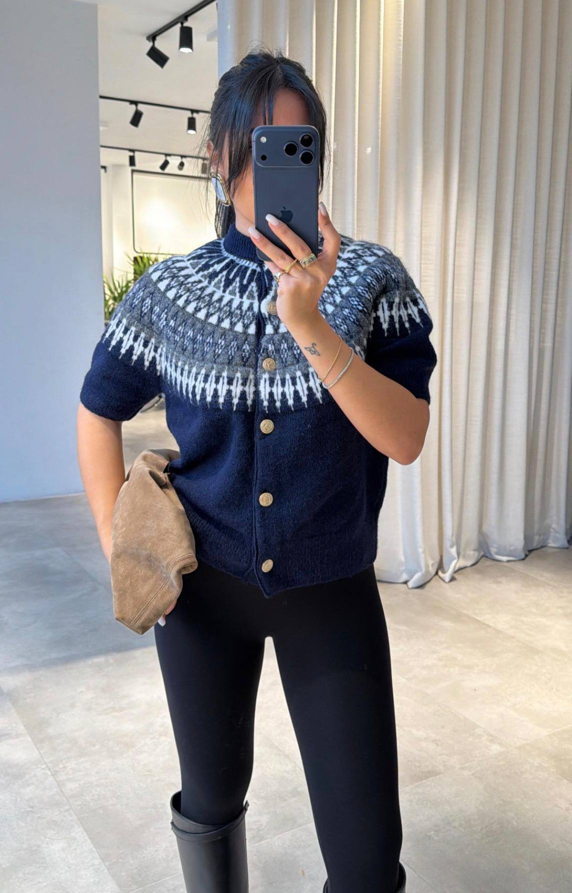 Zara triko