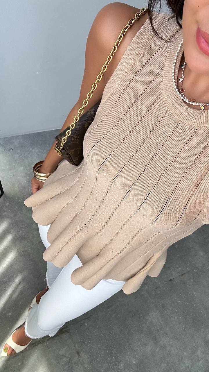 Beige top