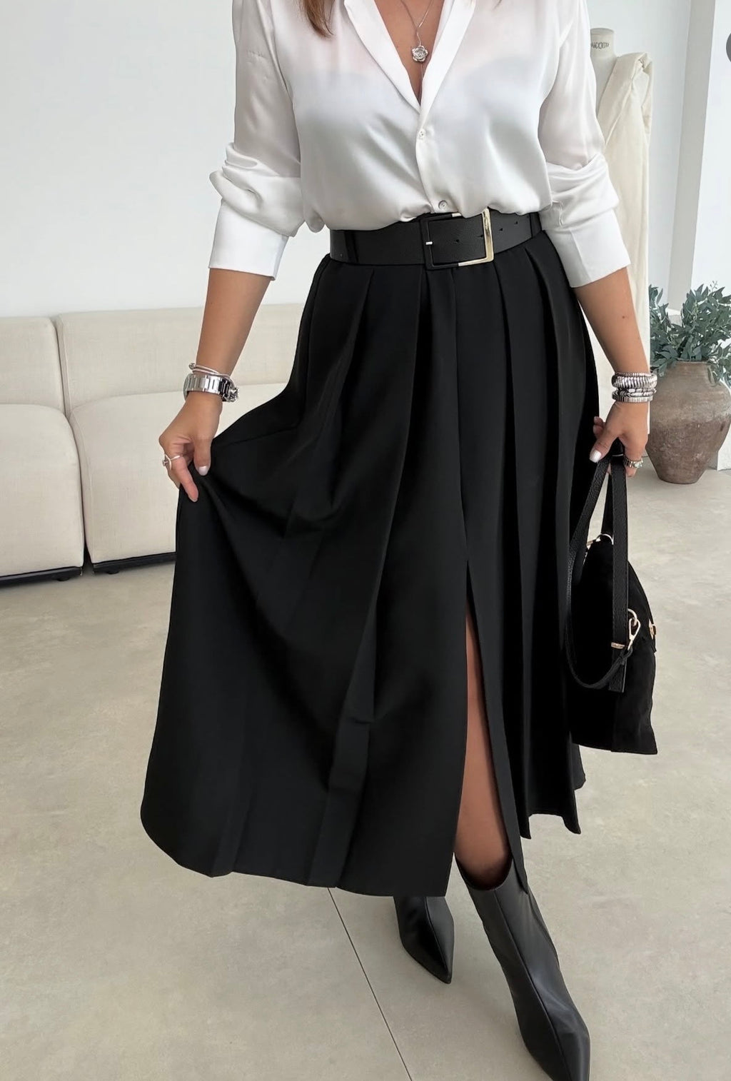 Black/Brown skirt