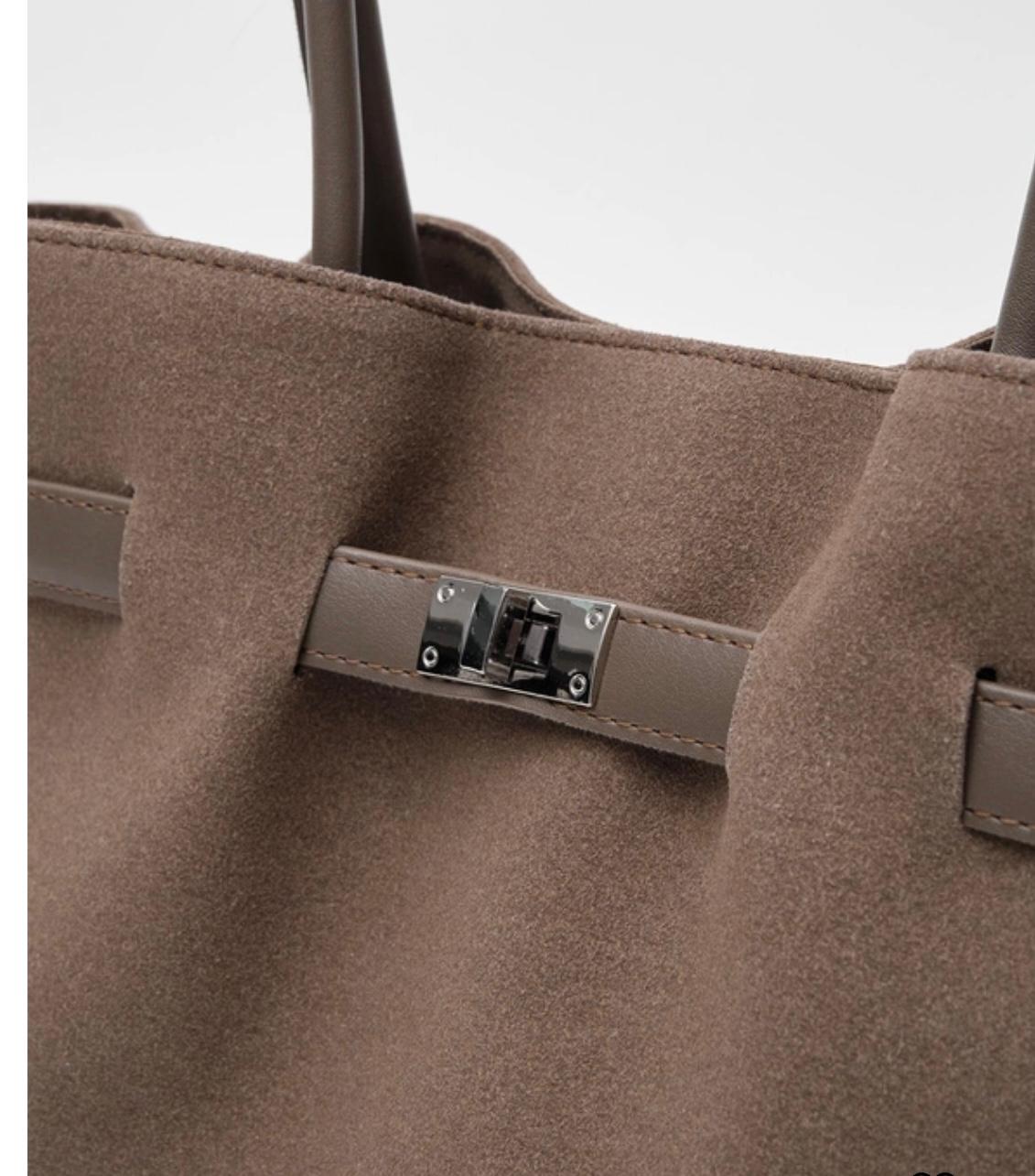 Beige bag