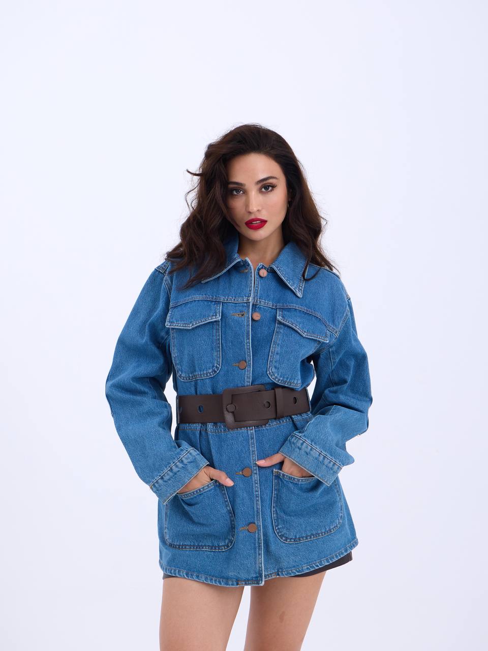 Jeans jacket with belt