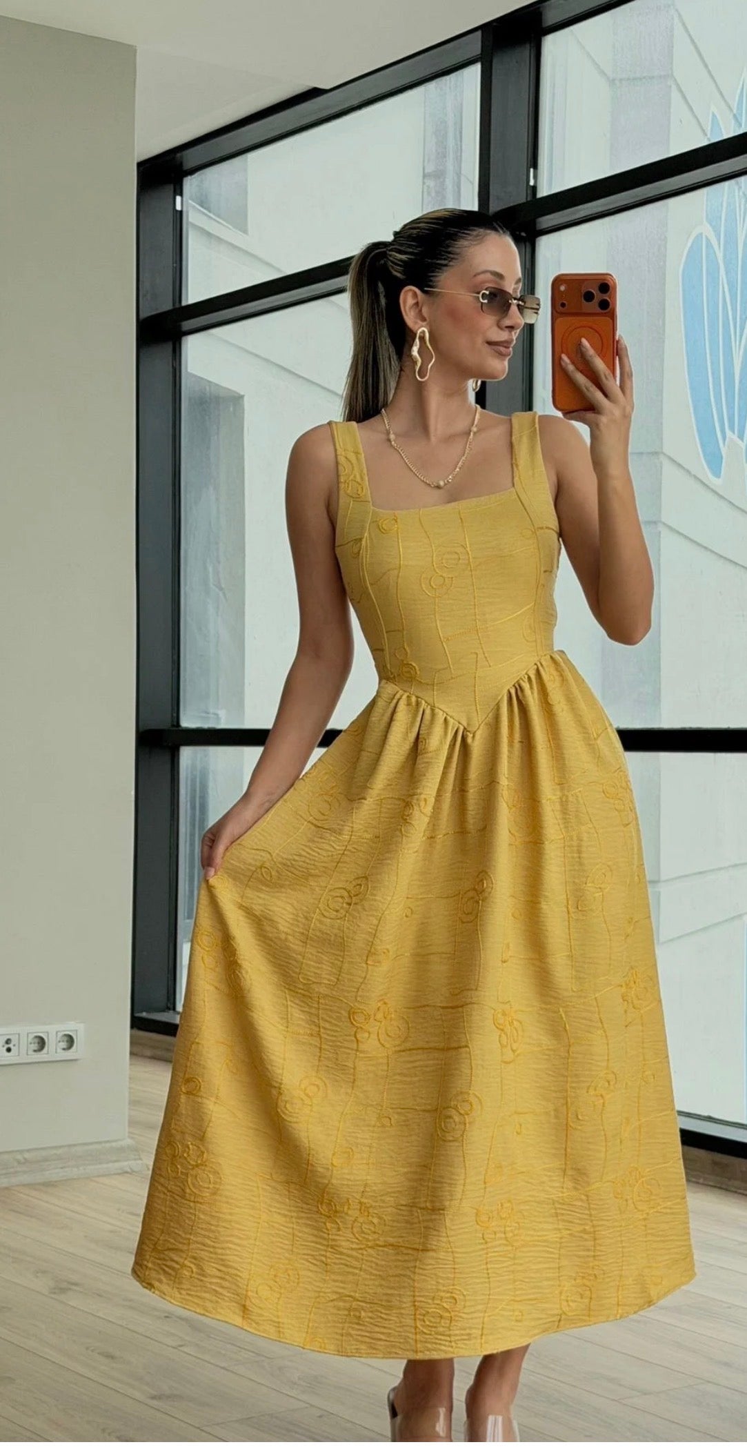 Yellow dress