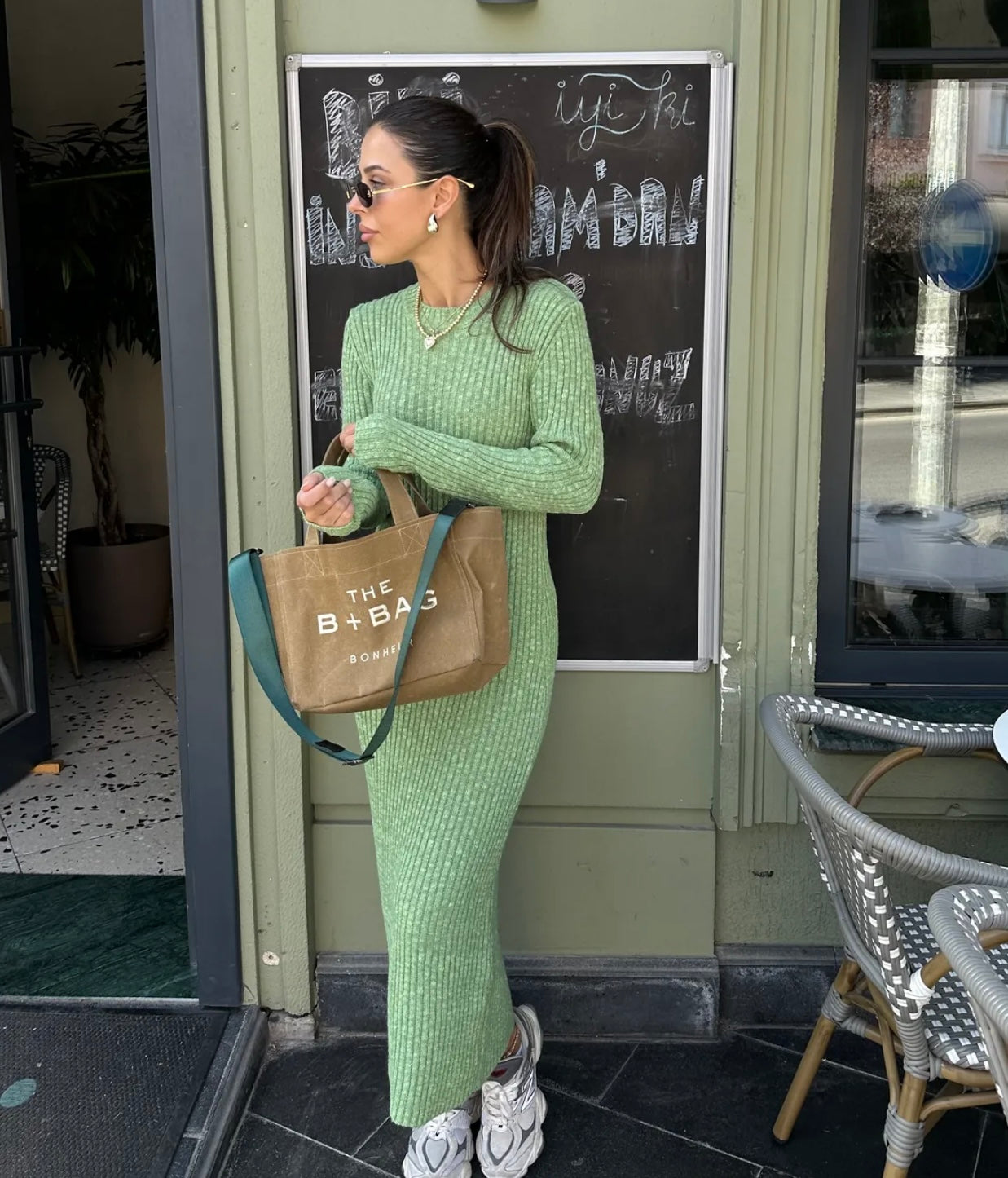 Green dress