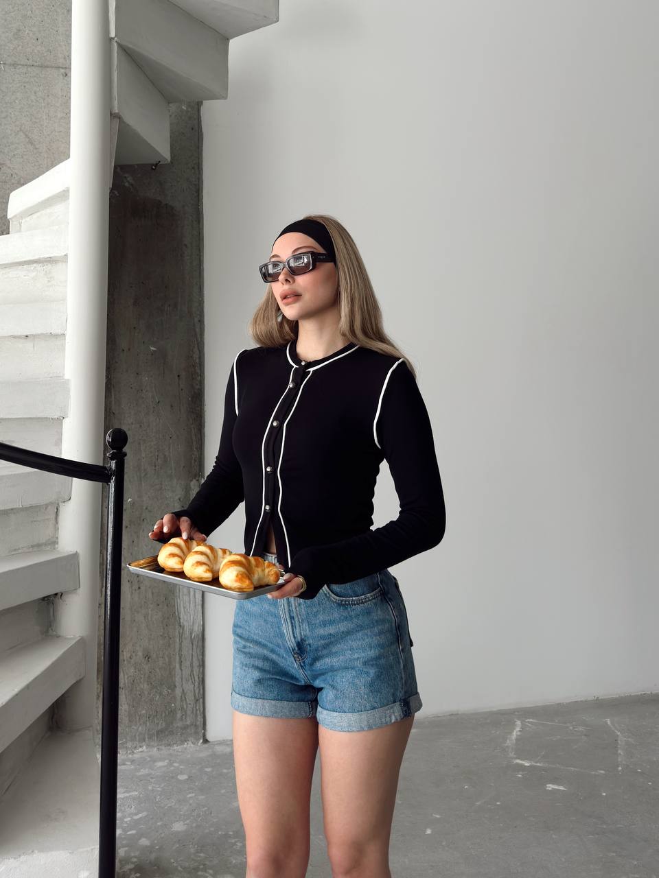Black top