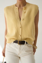 Yellow vest