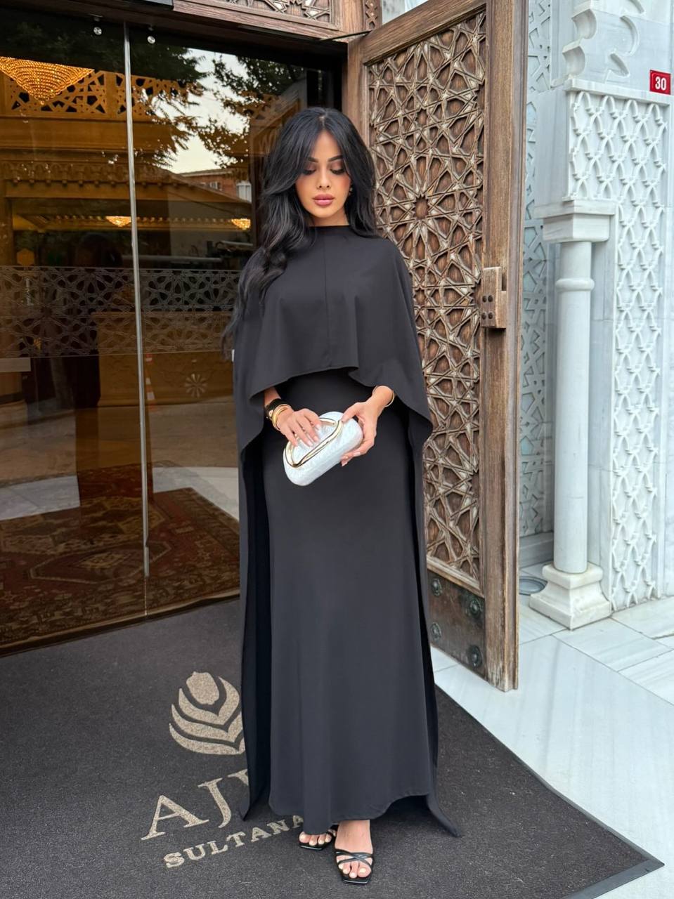 Black/Beige dress