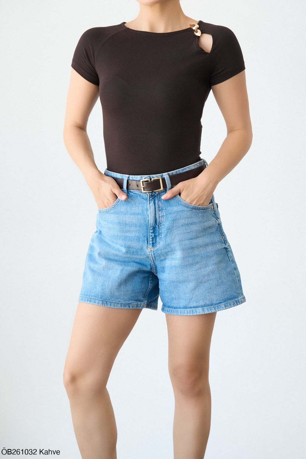 Black/Brown top