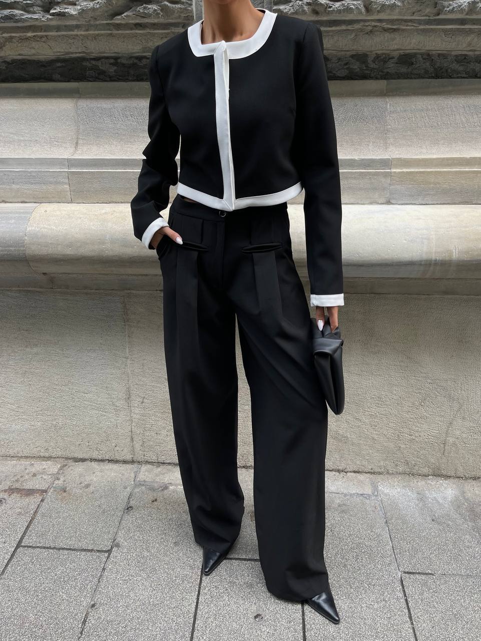 Black set