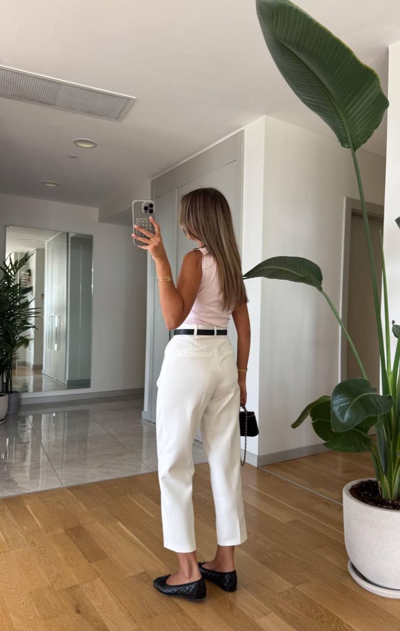 Beige/ white/ brown pants