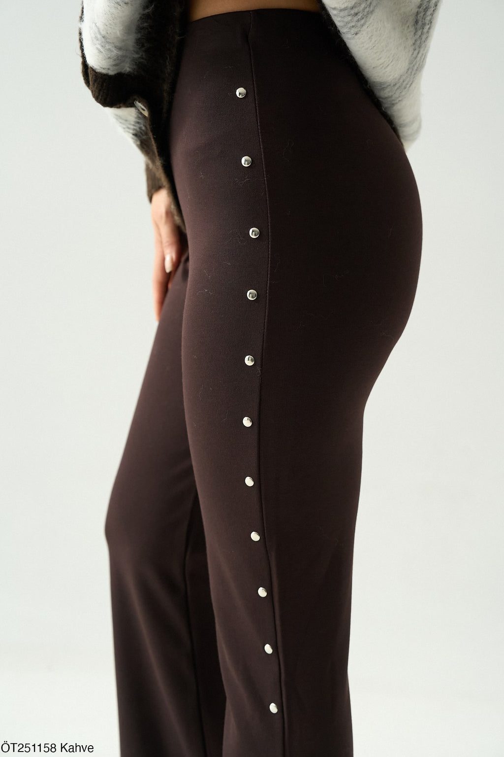 Brown pant