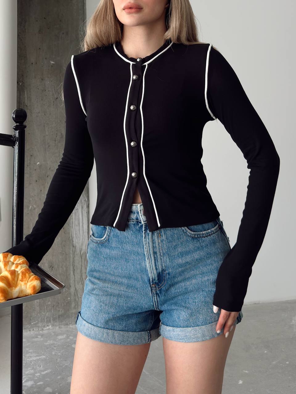 Black top
