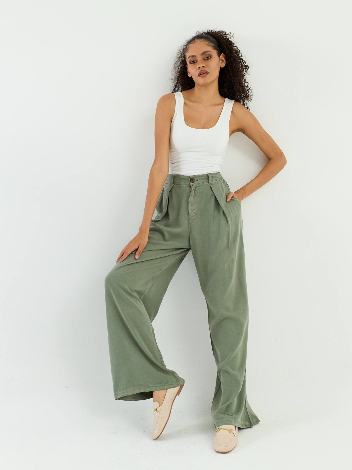 Olive green pants