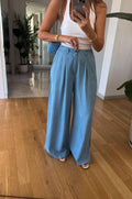 Light jeans