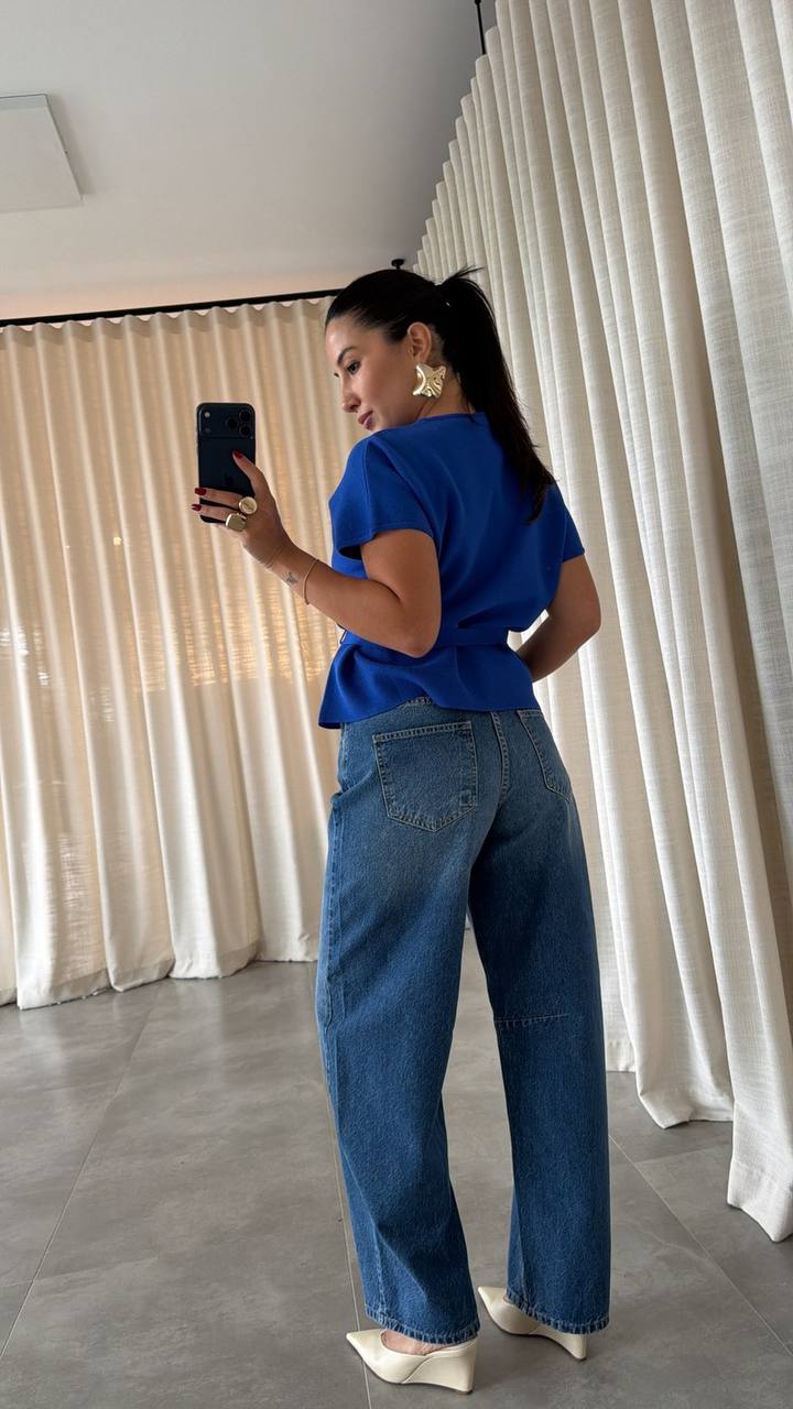 Blue top