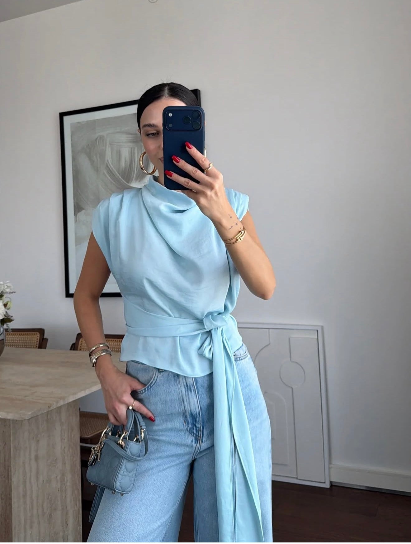 Blue top