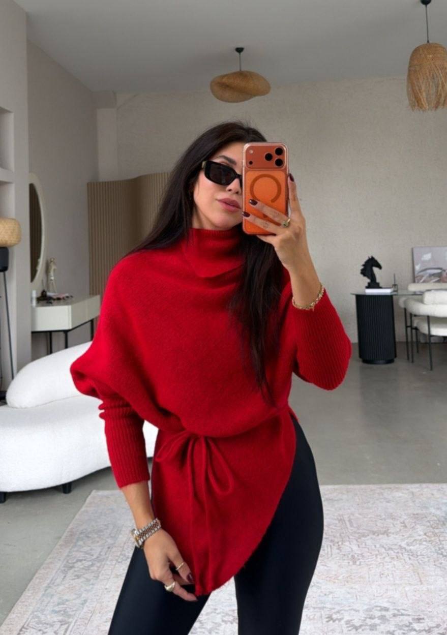 Red/ beige top