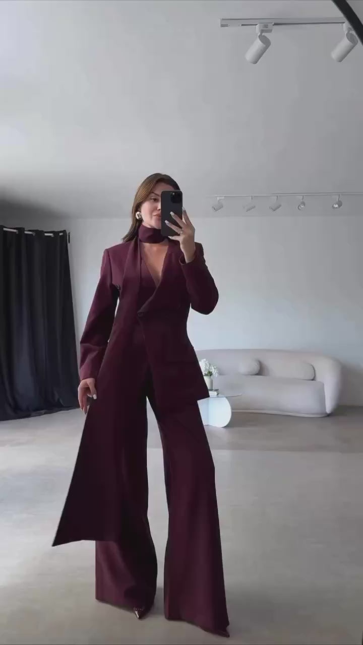Burgundy set